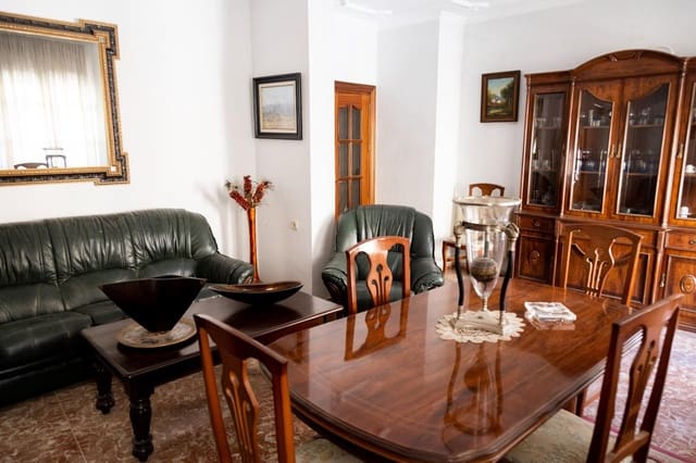 3 bedroom Flat for sale in Guadix - € 75,000 (Ref: 7545874)
