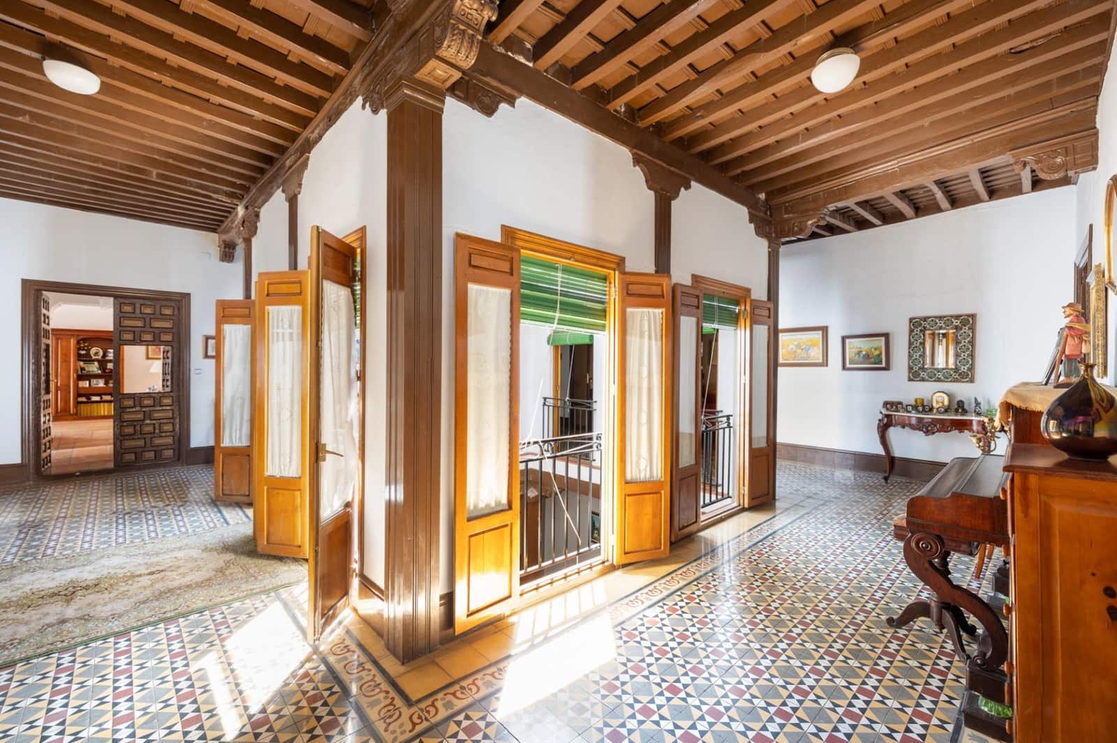 Finca/Casa Rural de 8 habitaciones en Ugíjar en venta con garaje - 295.000 € (Ref: 7564501)