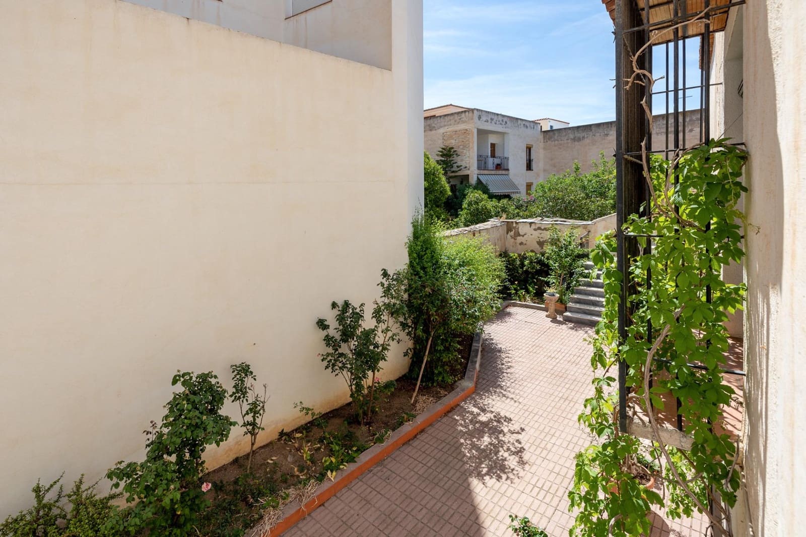 Finca/Casa Rural de 8 habitaciones en Ugíjar en venta con garaje - 295.000 € (Ref: 7564501)