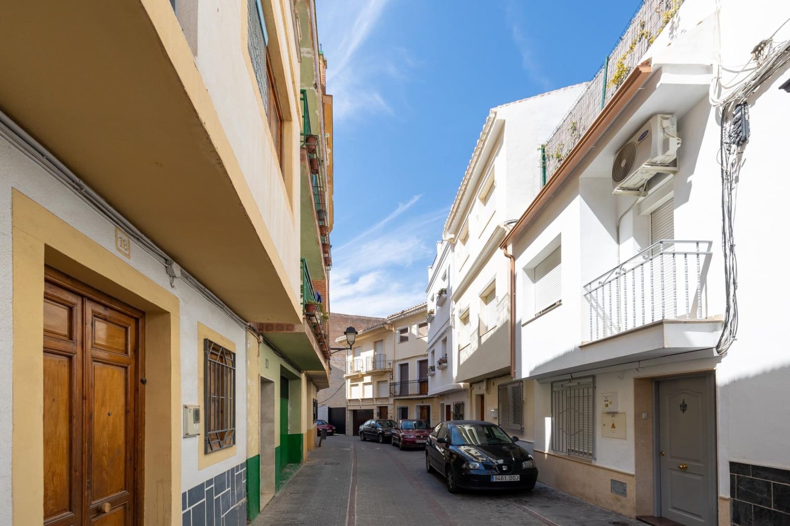 4 bedroom Terraced Villa for sale in Loja - € 155,000 (Ref: 7659965)