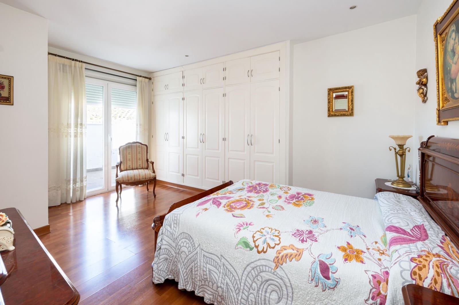 4 bedroom Terraced Villa for sale in Loja - € 155,000 (Ref: 7659965)