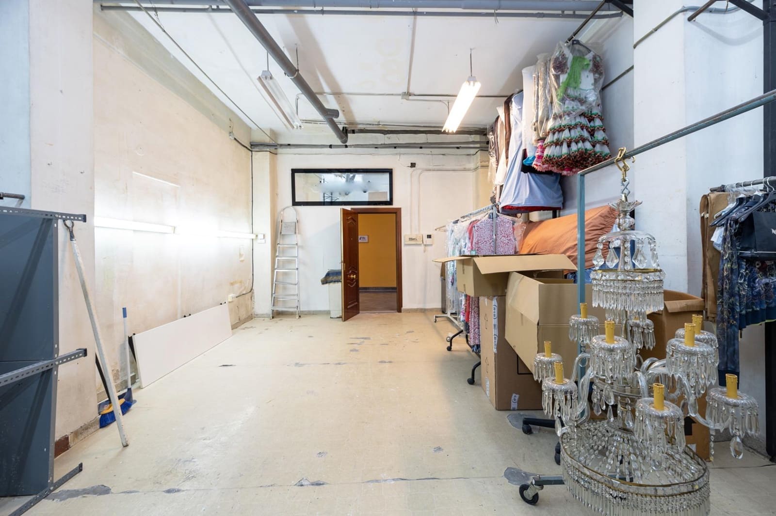 1 makuuhuone Kaupallinen myytävänä paikassa Granada kaupunki - 375 000 € (Ref: 7789343)