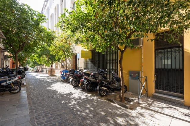 1 makuuhuone Kaupallinen myytävänä paikassa Centro, Granada kaupunki - 375 000 € (Ref: 7789343)