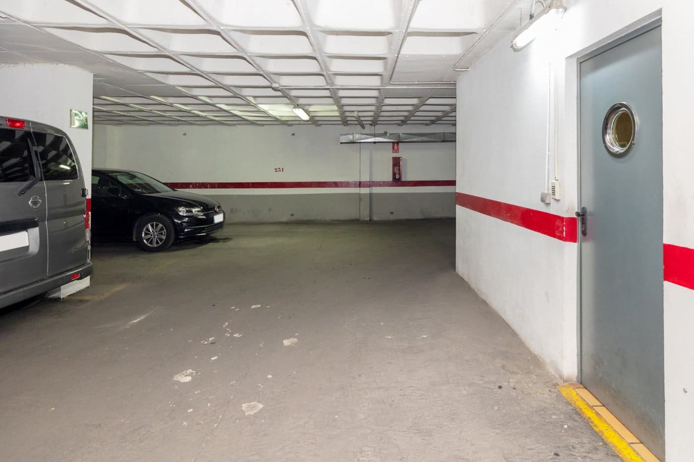 Garage te koop in Granada stad - € 15.500 (Ref: 7790918)