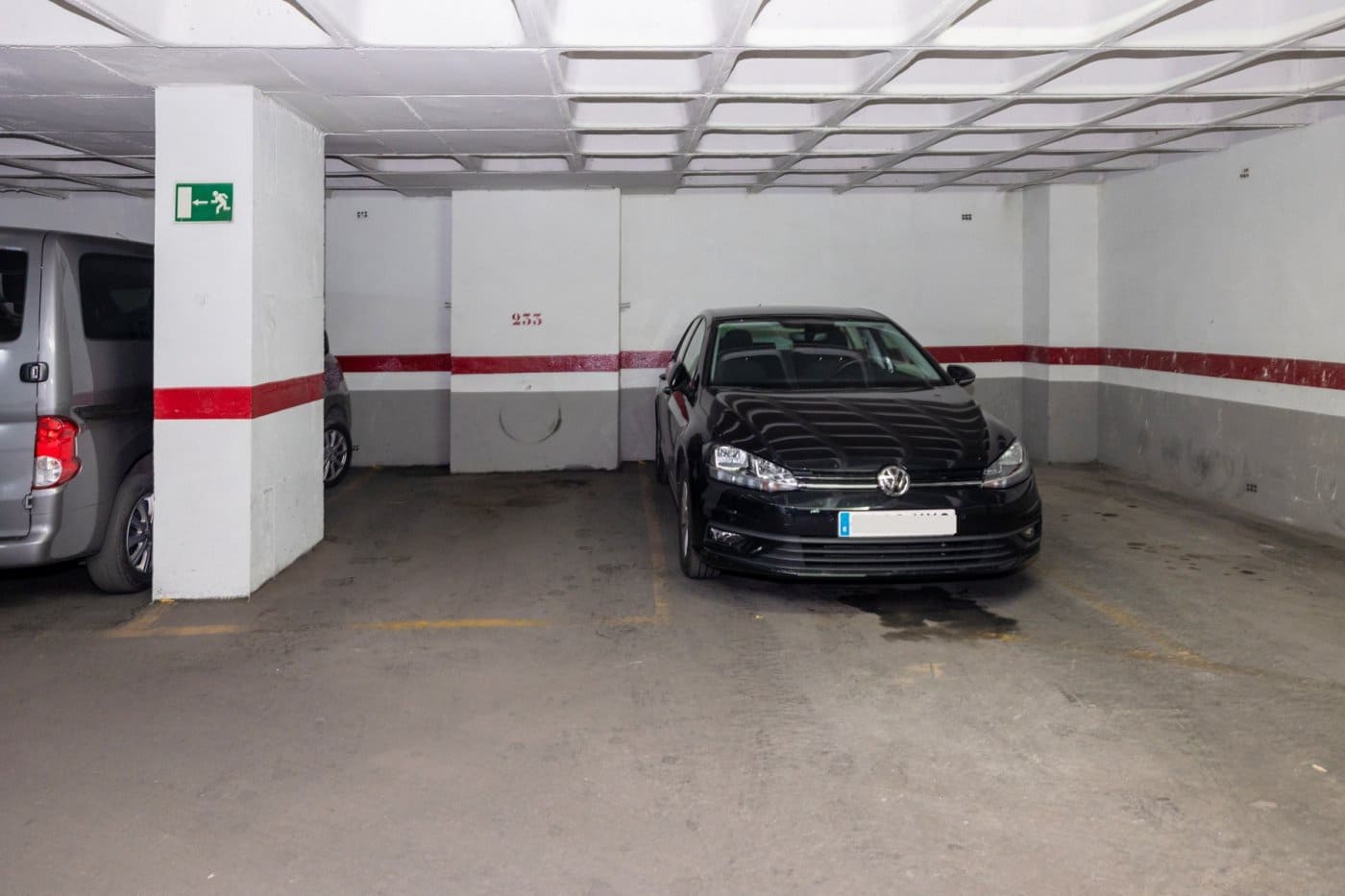 Garage te koop in Granada stad - € 15.500 (Ref: 7790918)