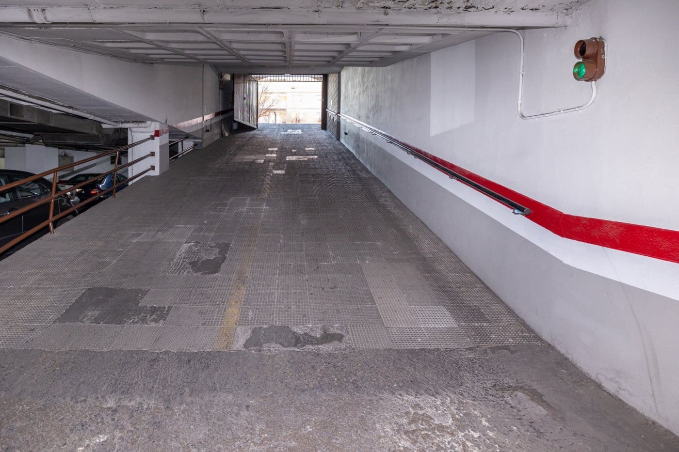 Garage te koop in Granada stad - € 15.500 (Ref: 7790918)