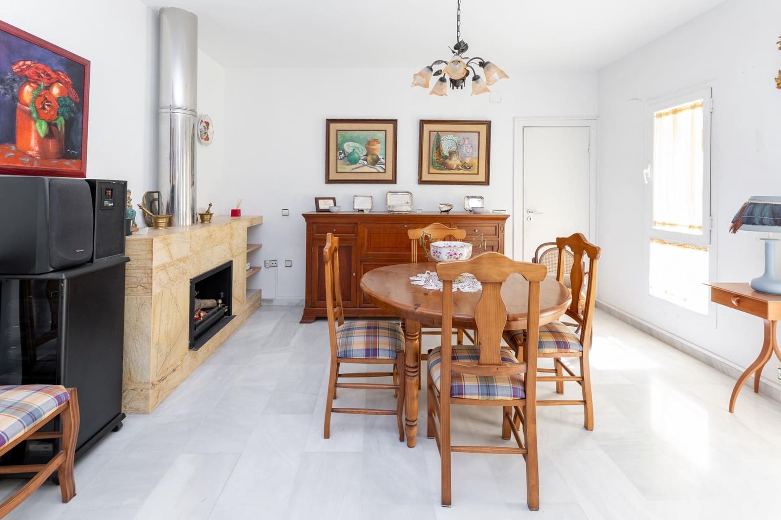 4 bedroom Villa for sale in Albolote with garage - € 420,000 (Ref: 7828807)