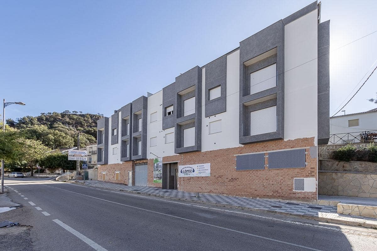 2 slaapkamer Flat te koop in Loja - € 85.000 (Ref: 7867891)