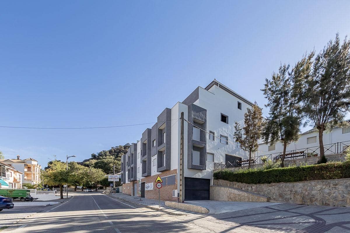 2 slaapkamer Flat te koop in Loja - € 85.000 (Ref: 7867891)