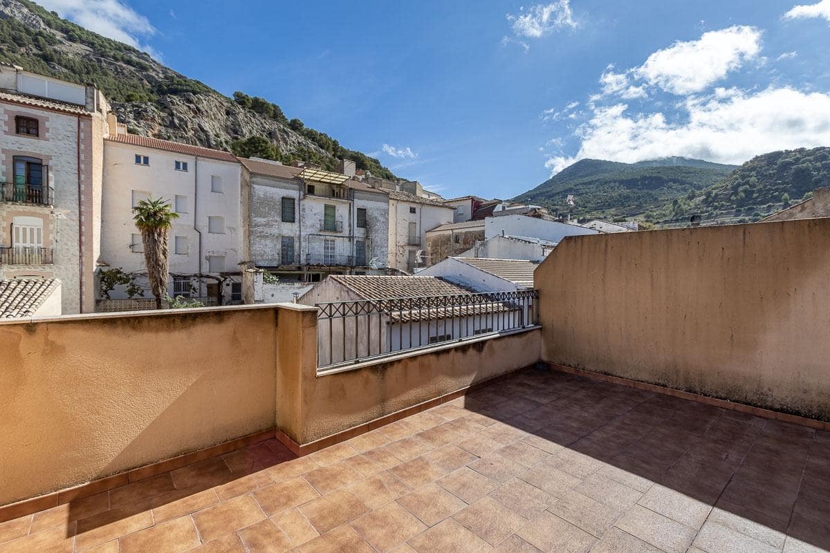 5 quarto Moradia em Banda para venda em Xaem cidade com garagem - 136 900 € (Ref: 7875112)