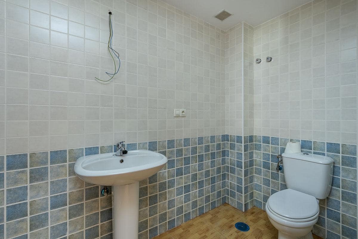 5 quarto Moradia em Banda para venda em Xaem cidade com garagem - 136 900 € (Ref: 7875112)