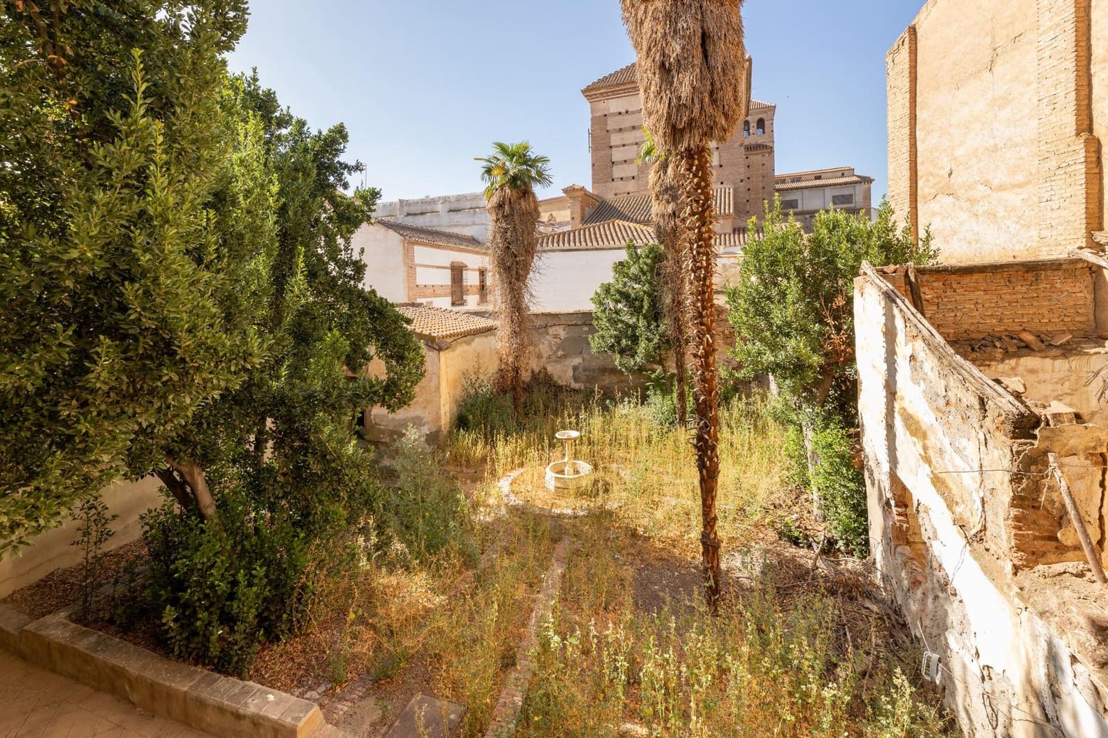 Casa en Guadix en venta con garaje - 315.000 € (Ref: 7915372)