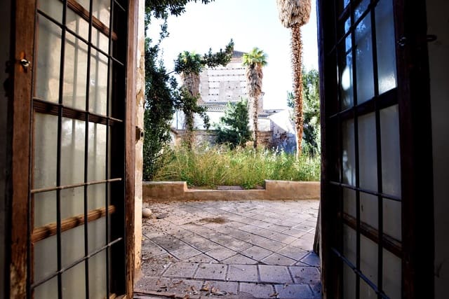 Casa en Guadix en venta con garaje - 315.000 € (Ref: 7915372)