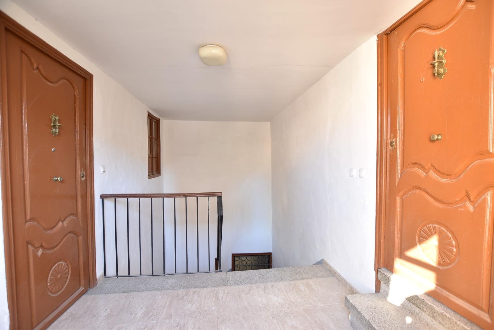 Casa en Guadix en venta con garaje - 315.000 € (Ref: 7915372)