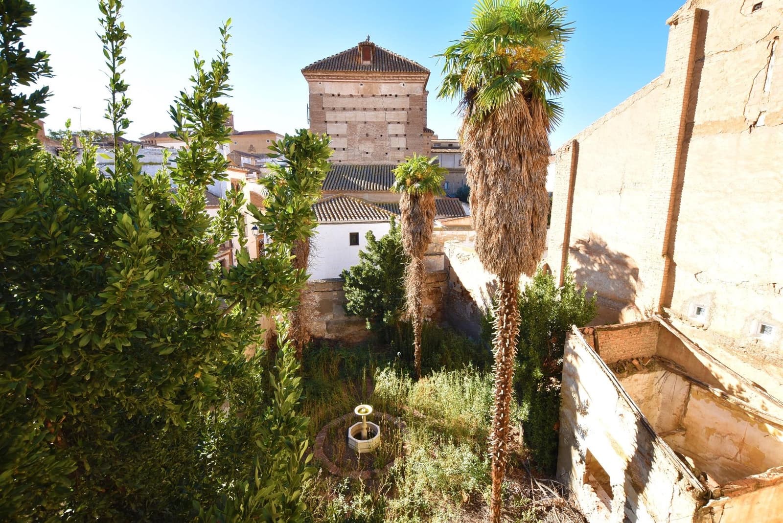 Casa en Guadix en venta con garaje - 315.000 € (Ref: 7915372)