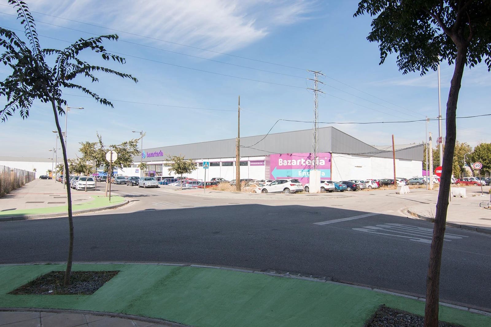 Commercieel te koop in Armilla - € 500.000 (Ref: 7955395)