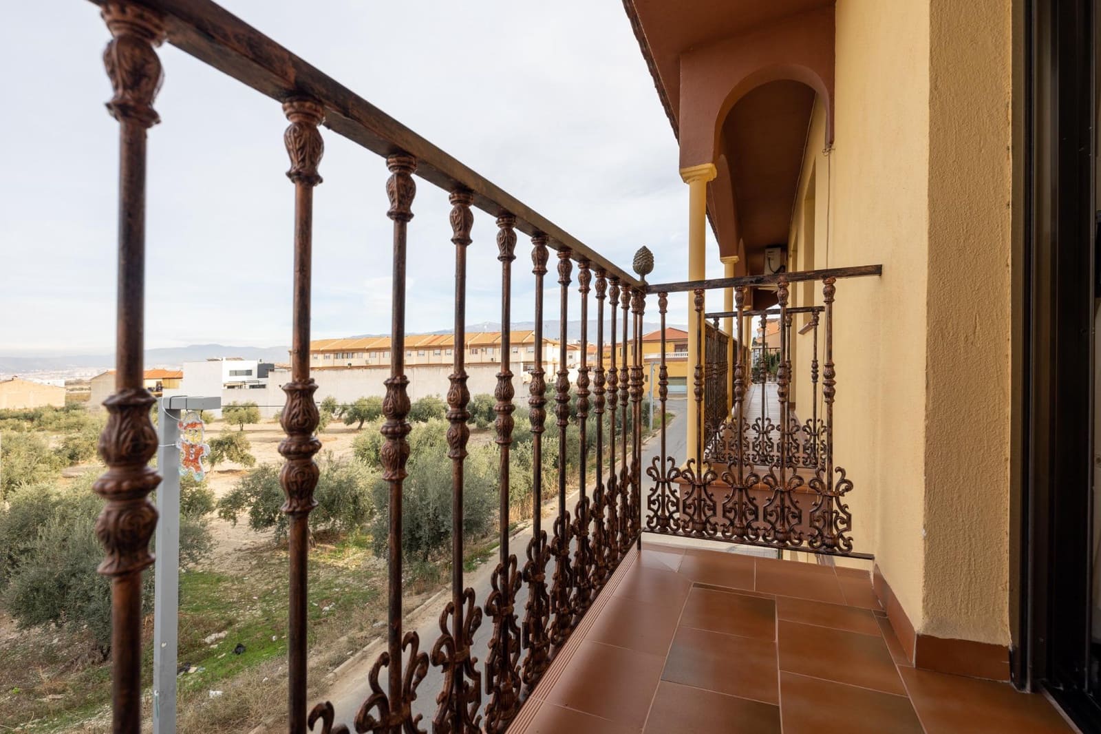 4 sovrum Villa till salu i Las Gabias med garage - 245 000 € (Ref: 7973414)