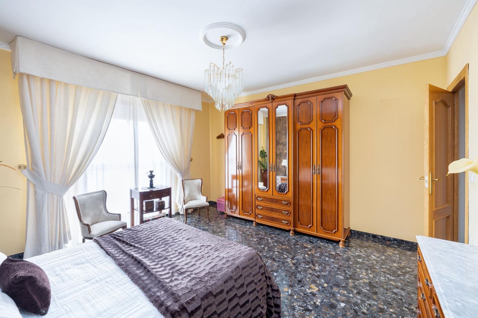 4 sovrum Villa till salu i Las Gabias med garage - 245 000 € (Ref: 7973414)