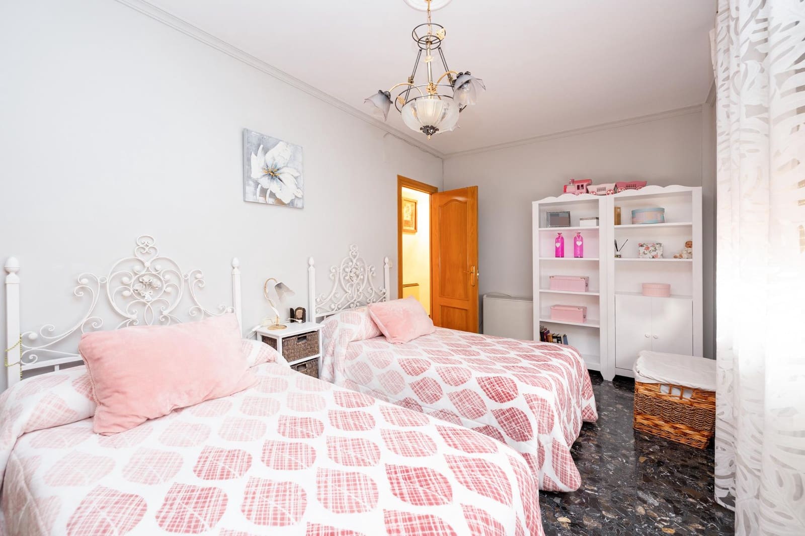 4 sovrum Villa till salu i Las Gabias med garage - 245 000 € (Ref: 7973414)