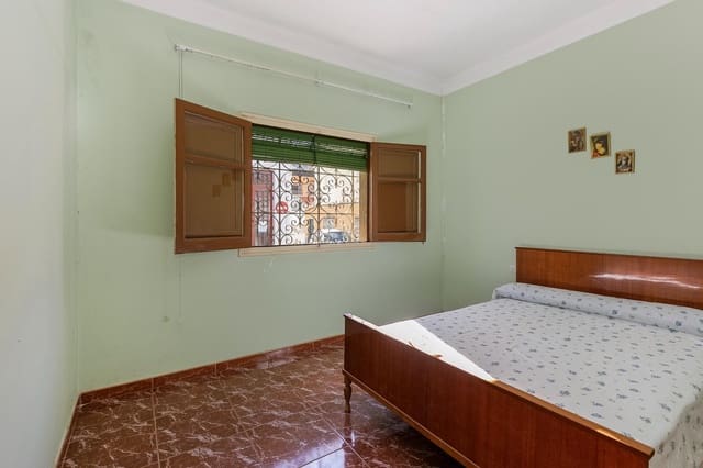 4 soverom Hus til salgs i Albolote med svømmebasseng garasje - € 300 000 (Ref: 7981841)