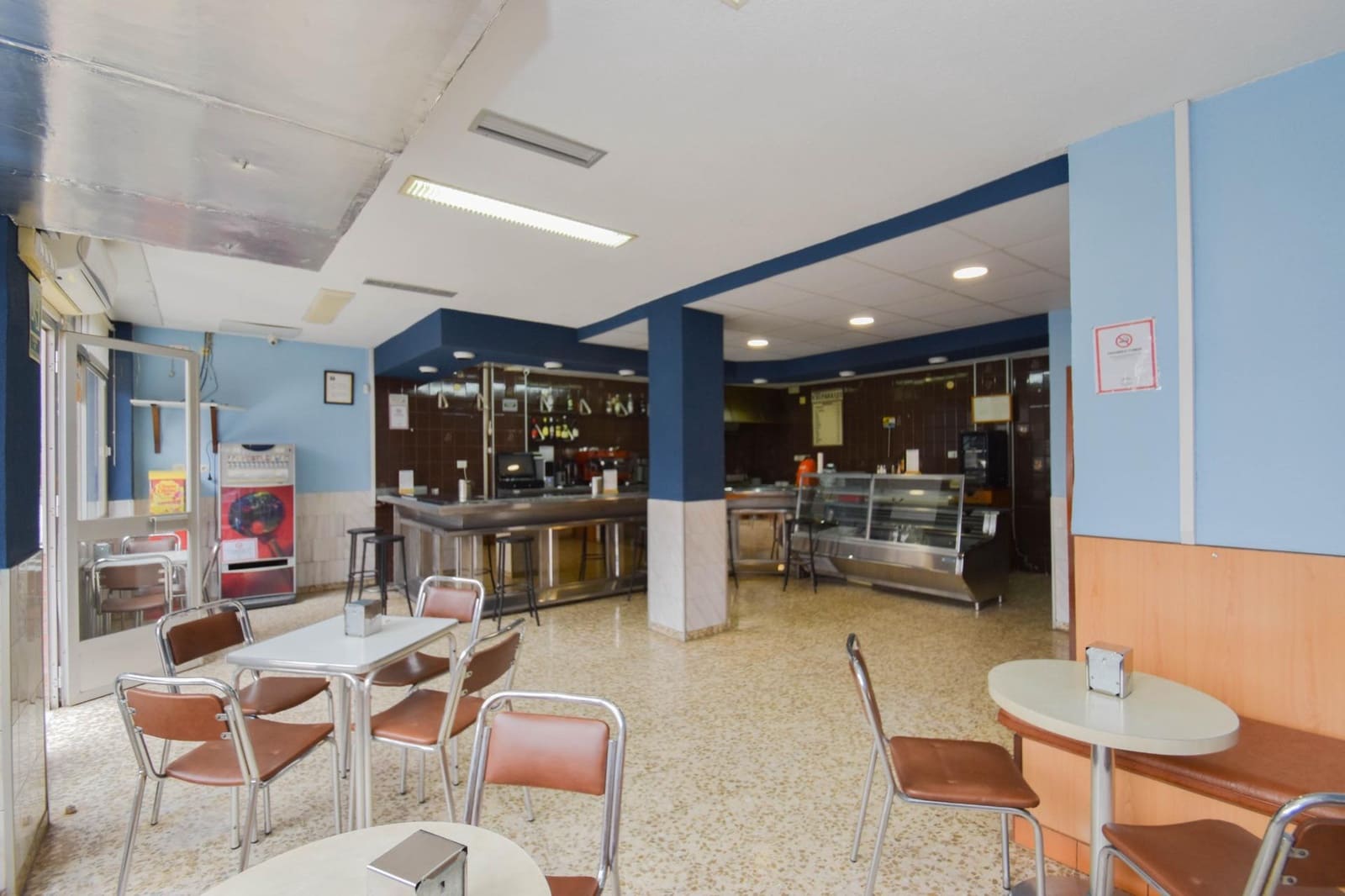 Bedrijf te koop in Granada stad - € 170.000 (Ref: 8121339)