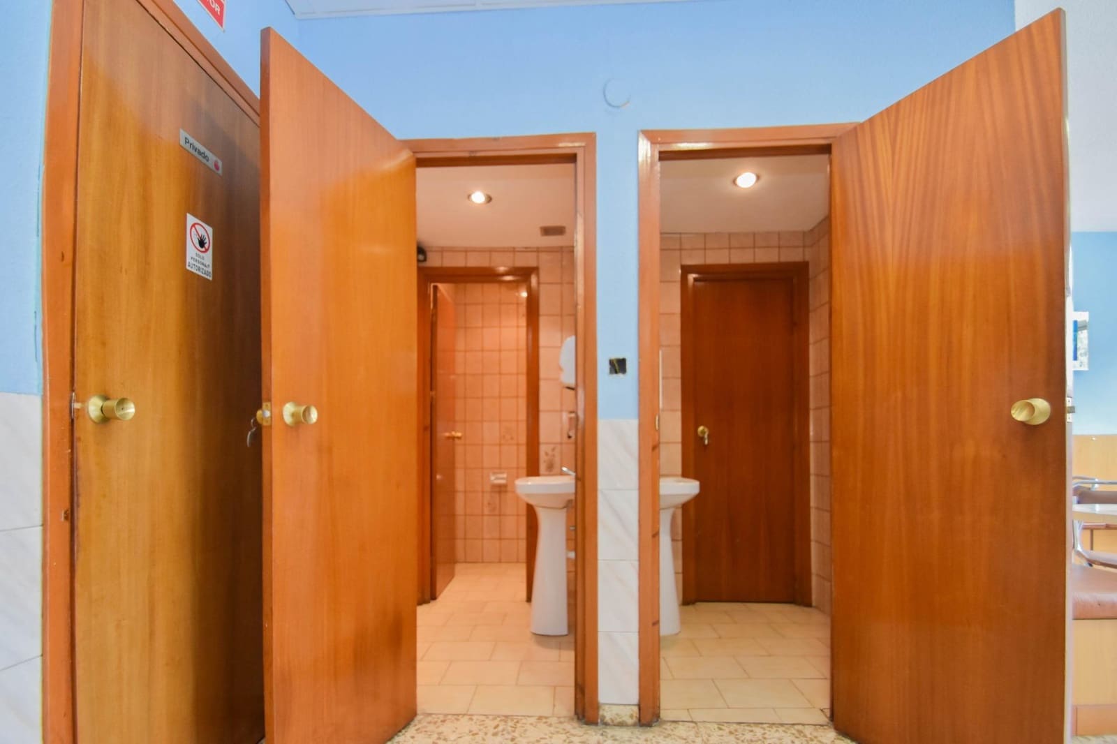 Bedrijf te koop in Granada stad - € 170.000 (Ref: 8121339)