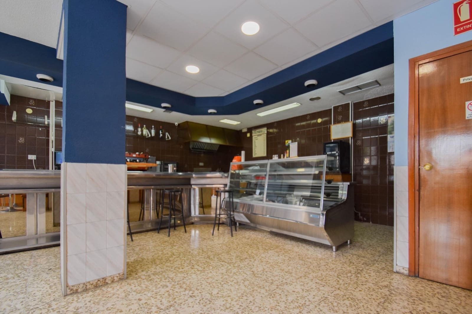 Bedrijf te koop in Granada stad - € 170.000 (Ref: 8121339)