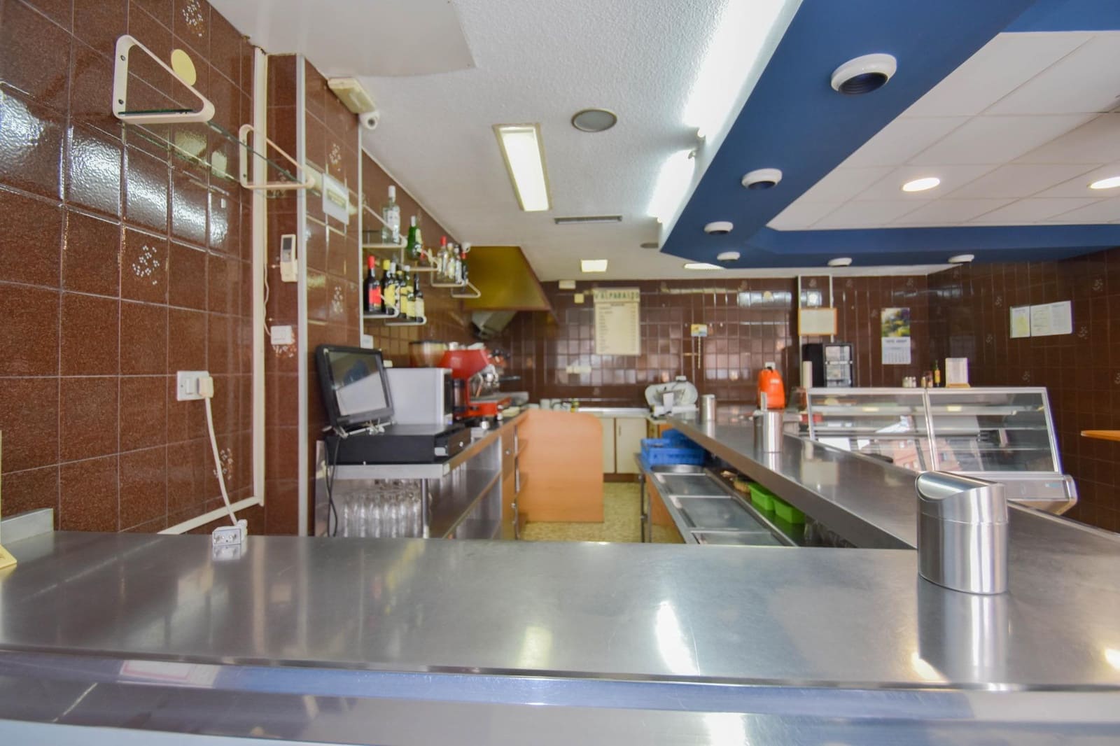 Bedrijf te koop in Granada stad - € 170.000 (Ref: 8121339)