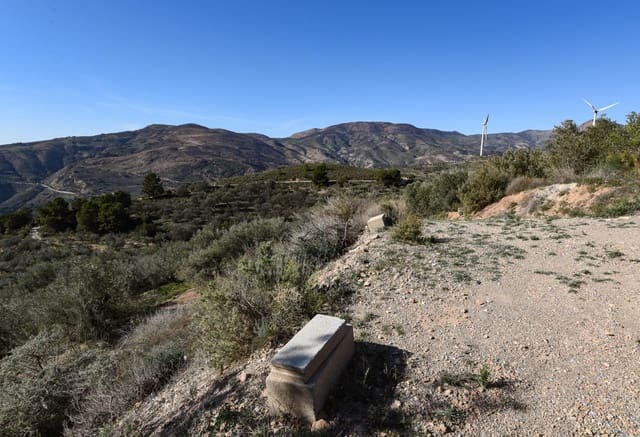 Grond te koop in Lanjarón - € 35.000 (Ref: 8148337)