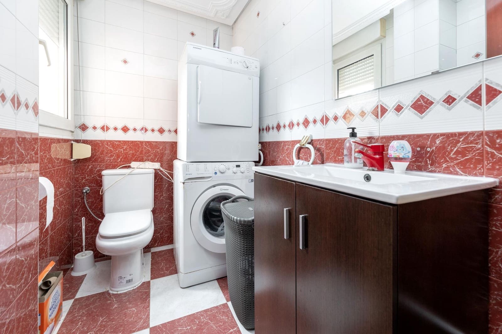 5 soveværelse Villa til salg i Santa Fe med garage - € 325.000 (Ref: 8337800)