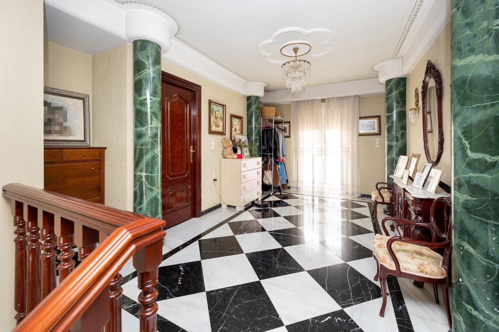 5 soveværelse Villa til salg i Santa Fe med garage - € 325.000 (Ref: 8337800)