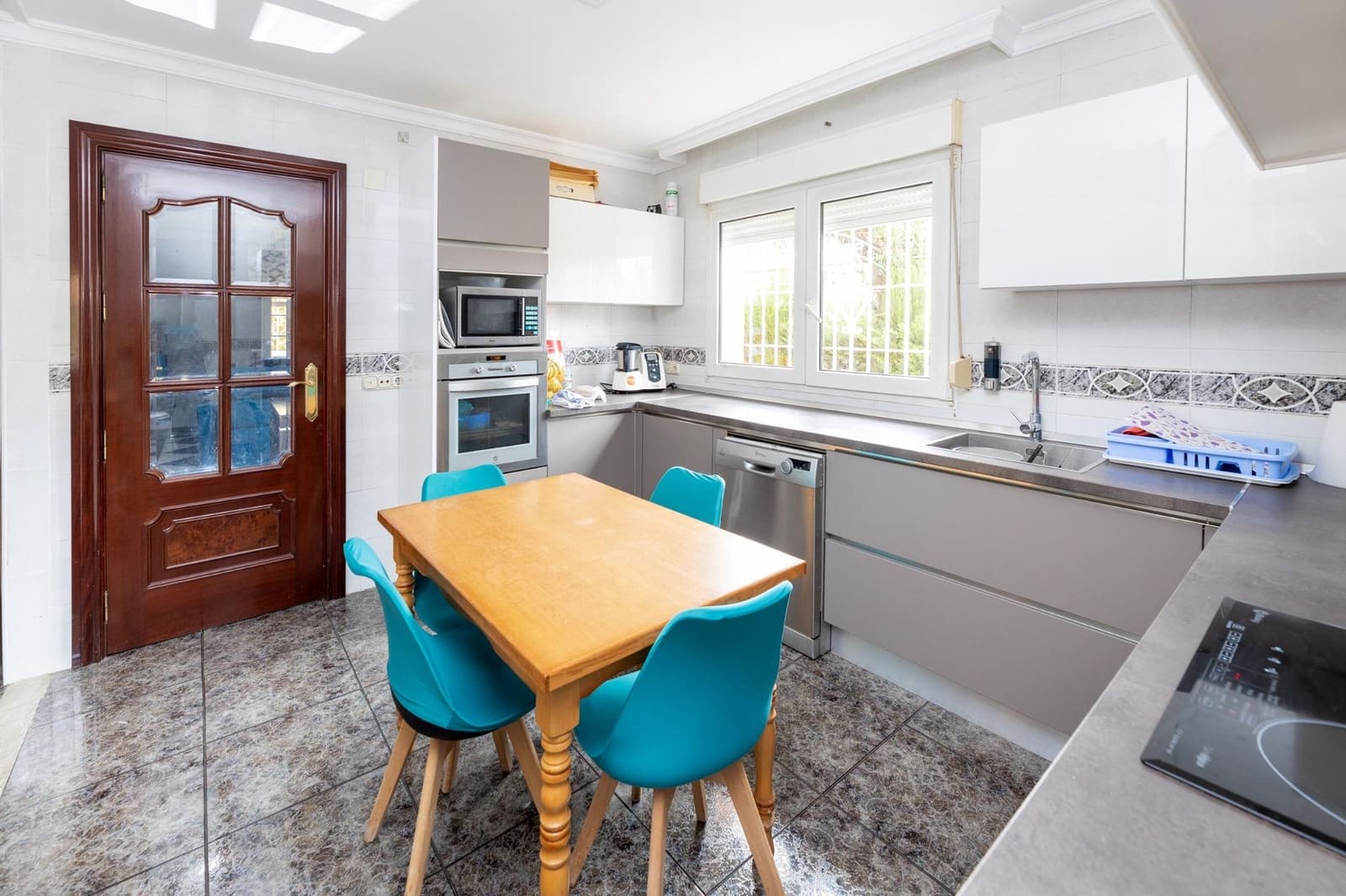 5 soveværelse Villa til salg i Santa Fe med garage - € 325.000 (Ref: 8337800)