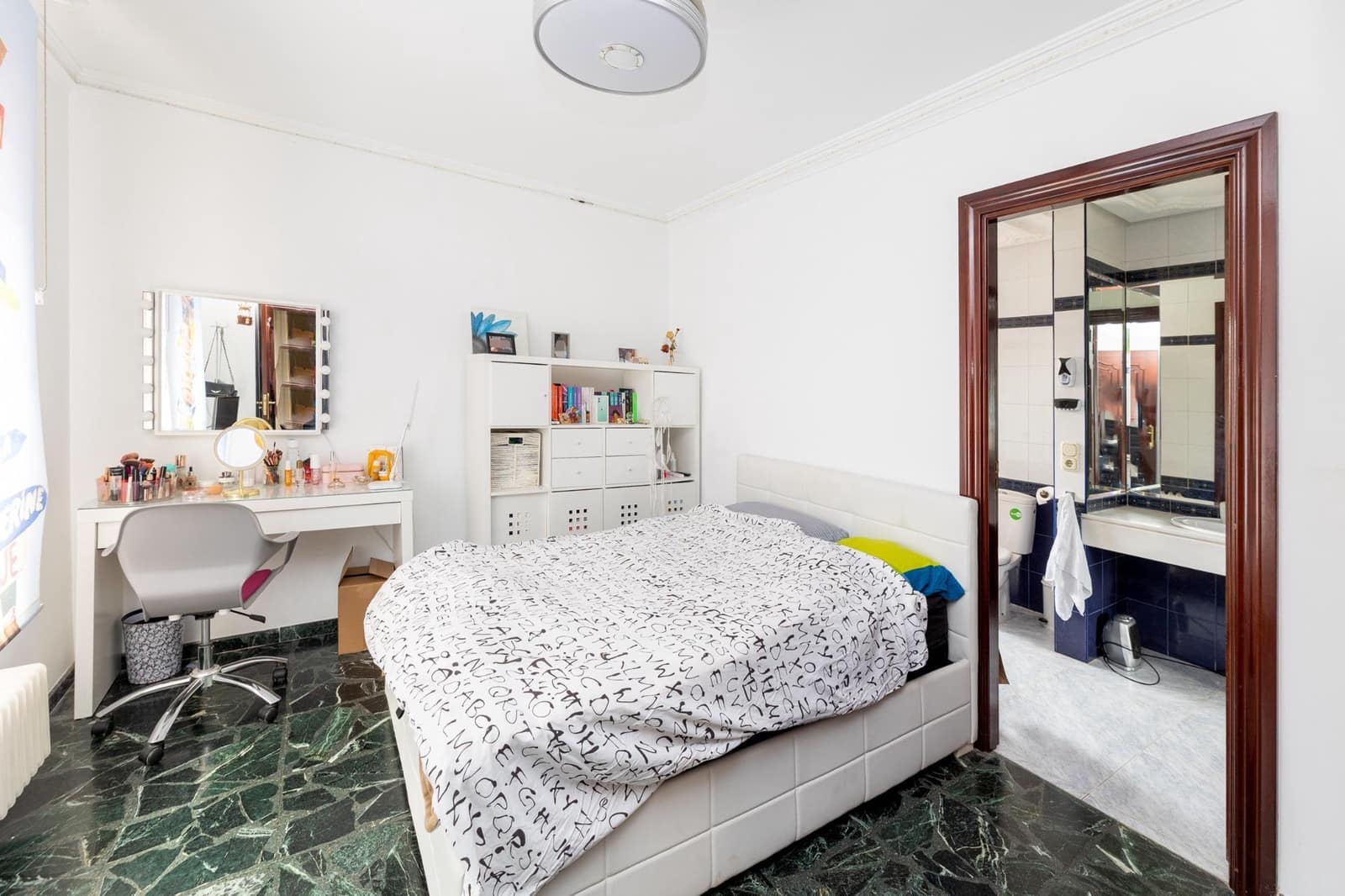 5 soveværelse Villa til salg i Santa Fe med garage - € 325.000 (Ref: 8337800)