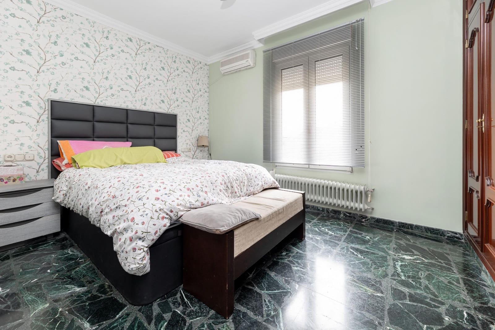 5 soveværelse Villa til salg i Santa Fe med garage - € 325.000 (Ref: 8337800)