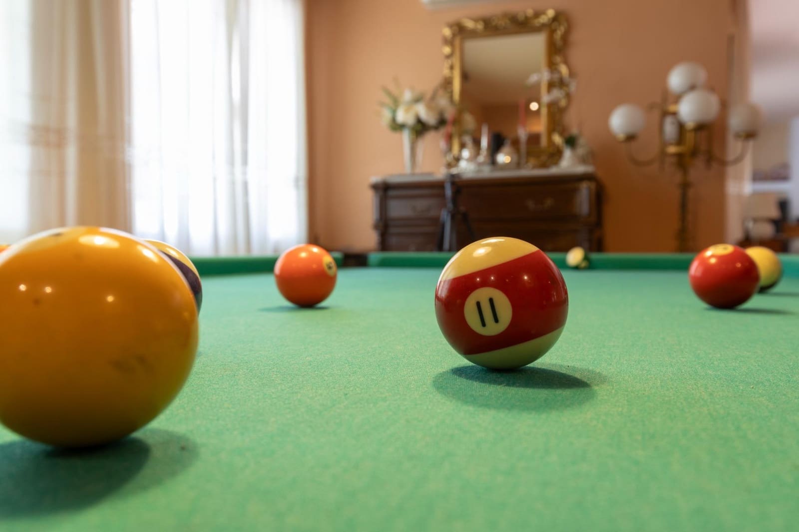 4 Zimmer Villa zu verkaufen in La Zubia mit Pool - 650.000 € (Ref: 8440367)