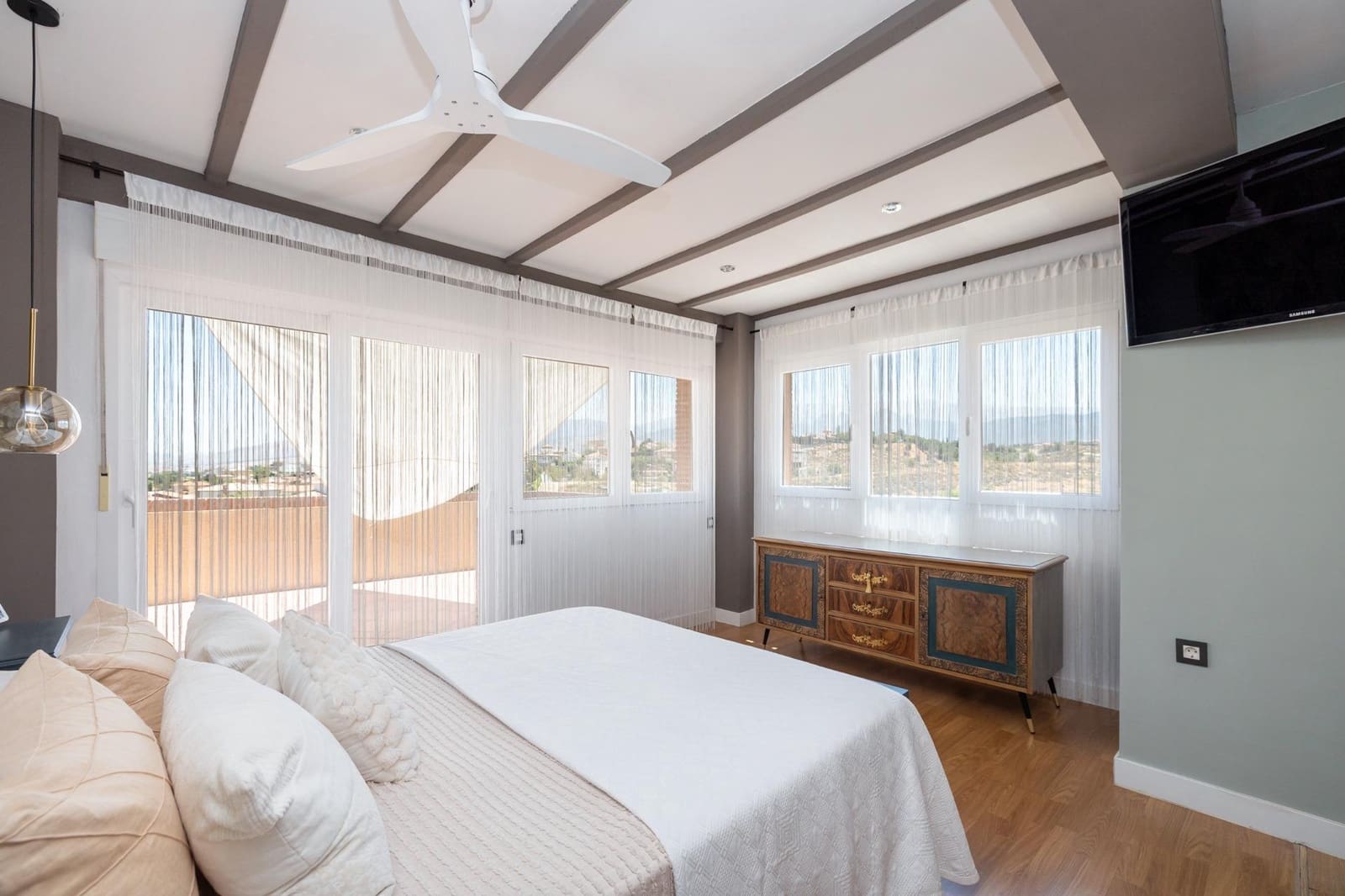 3 camera da letto Villa in vendita in Otura con piscina garage - 545.000 € (Rif: 8452028)