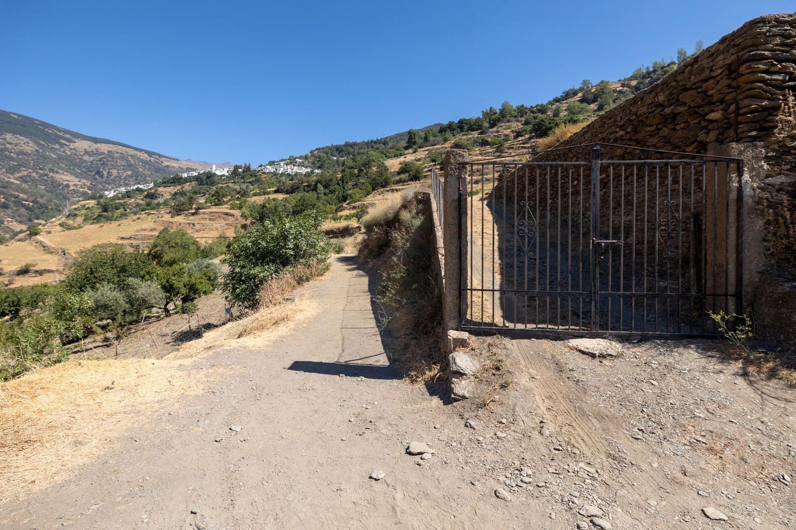 Terreno Non Edificato in vendita in Bubion - 60.000 € (Rif: 8498699)