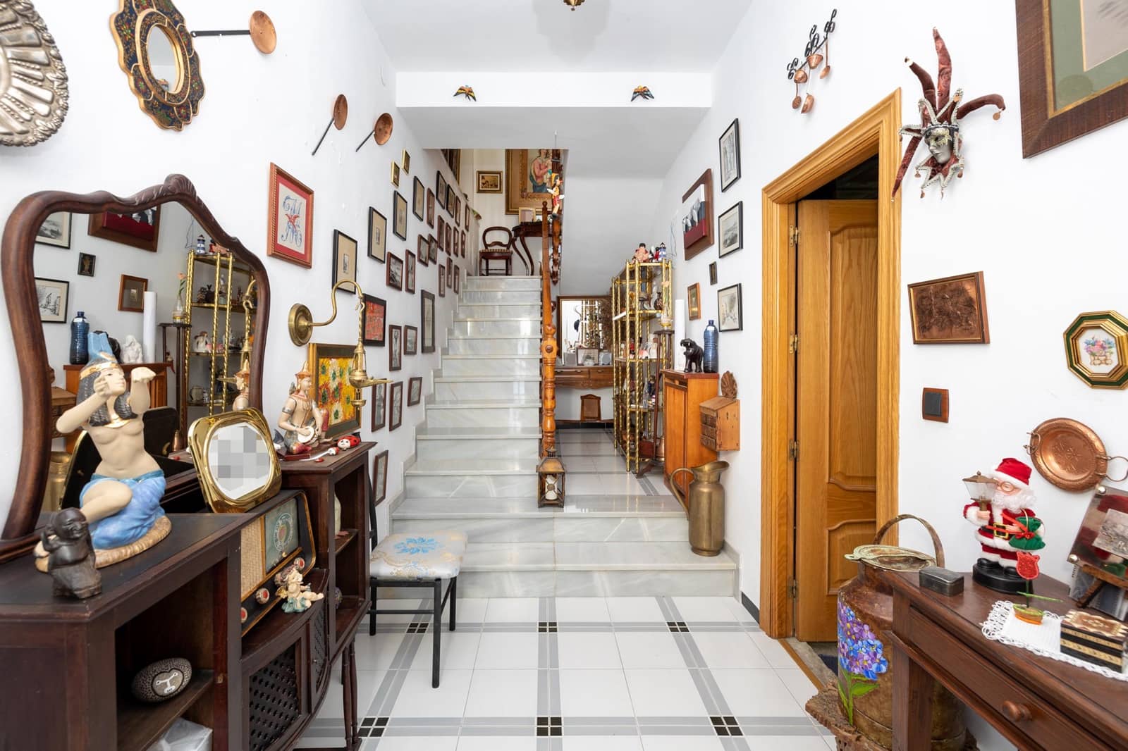 4 soverom Kjedet enebolig til salgs i Benalua de las Villas - € 130 000 (Ref: 8590612)