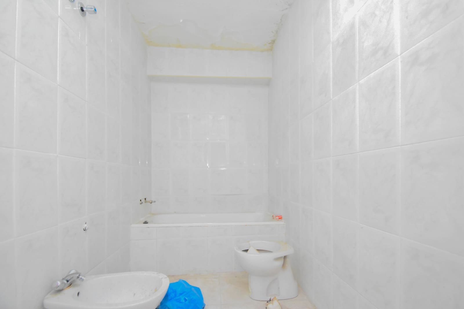 Erhverv til salg i Motril - € 55.000 (Ref: 8603782)