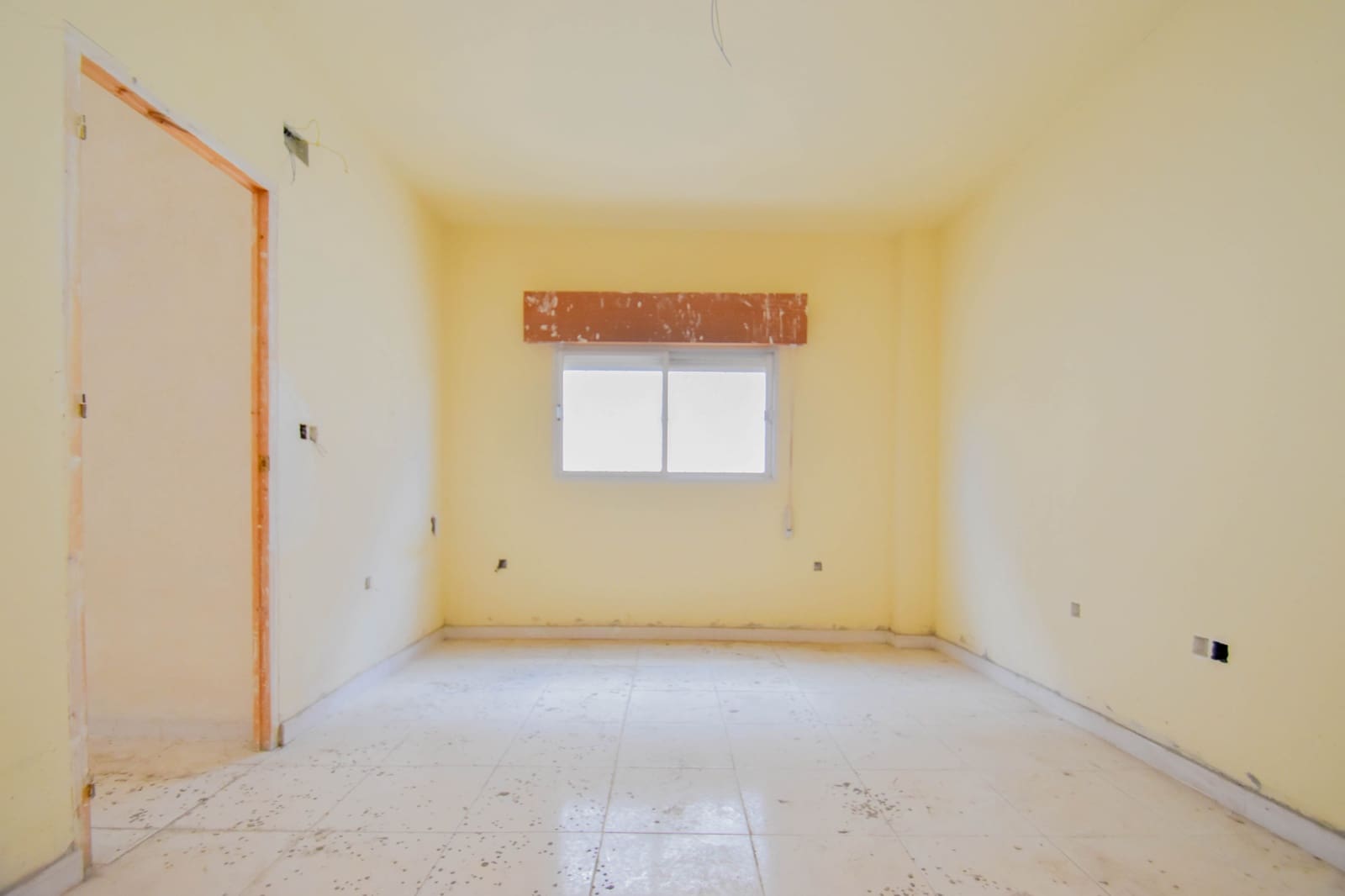 Erhverv til salg i Motril - € 55.000 (Ref: 8603782)