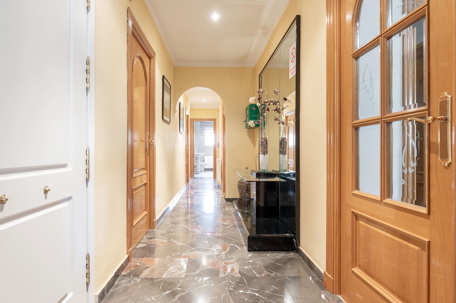 7 makuuhuone Huvila myytävänä paikassa Huetor Santillan mukana uima-altaan - 365 000 € (Ref: 8603785)