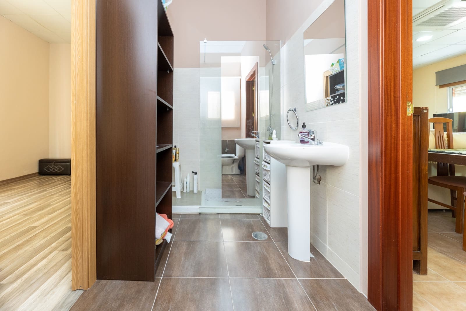 7 makuuhuone Huvila myytävänä paikassa Huetor Santillan mukana uima-altaan - 365 000 € (Ref: 8603785)