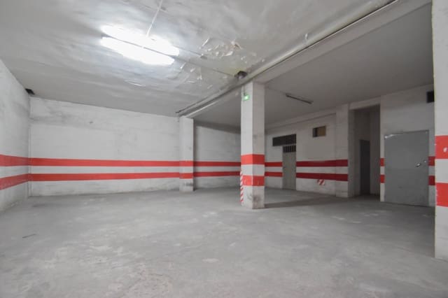 Garage à vendre à Figares, Grenade ville - 25 000 € (Ref: 8815832)
