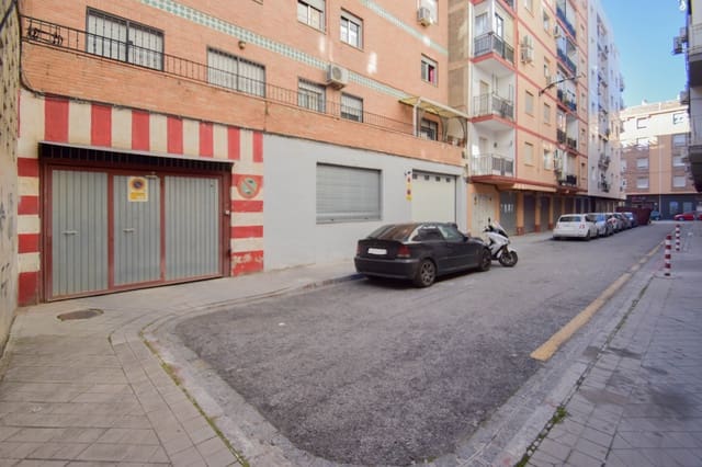 Garage à vendre à Figares, Grenade ville - 25 000 € (Ref: 8815832)