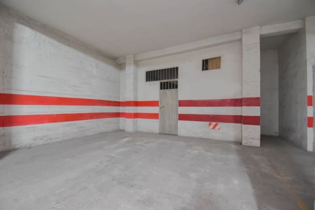 Garage à vendre à Figares, Grenade ville - 25 000 € (Ref: 8815832)