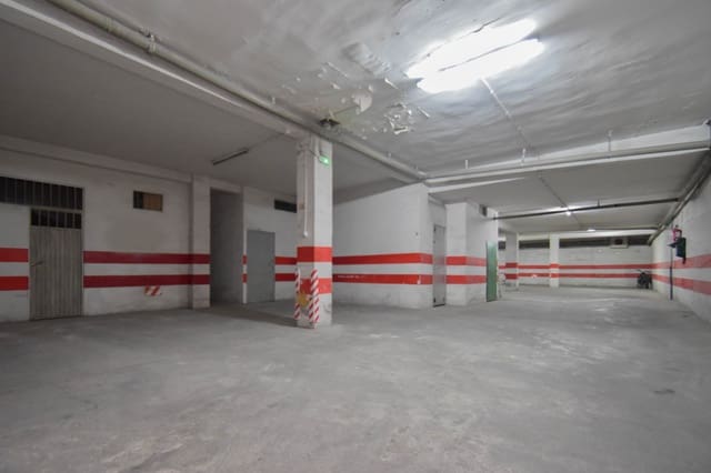 Garage à vendre à Figares, Grenade ville - 25 000 € (Ref: 8815832)