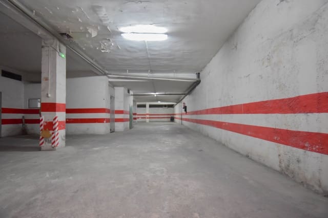 Garage à vendre à Figares, Grenade ville - 25 000 € (Ref: 8815832)