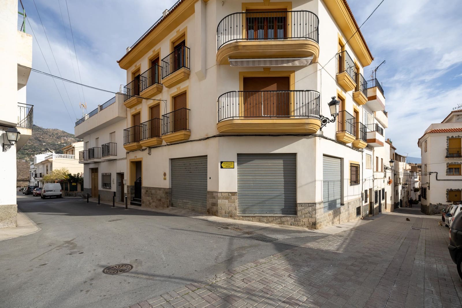 Erhverv til salg i Lanjaron - € 86.700 (Ref: 8862588)