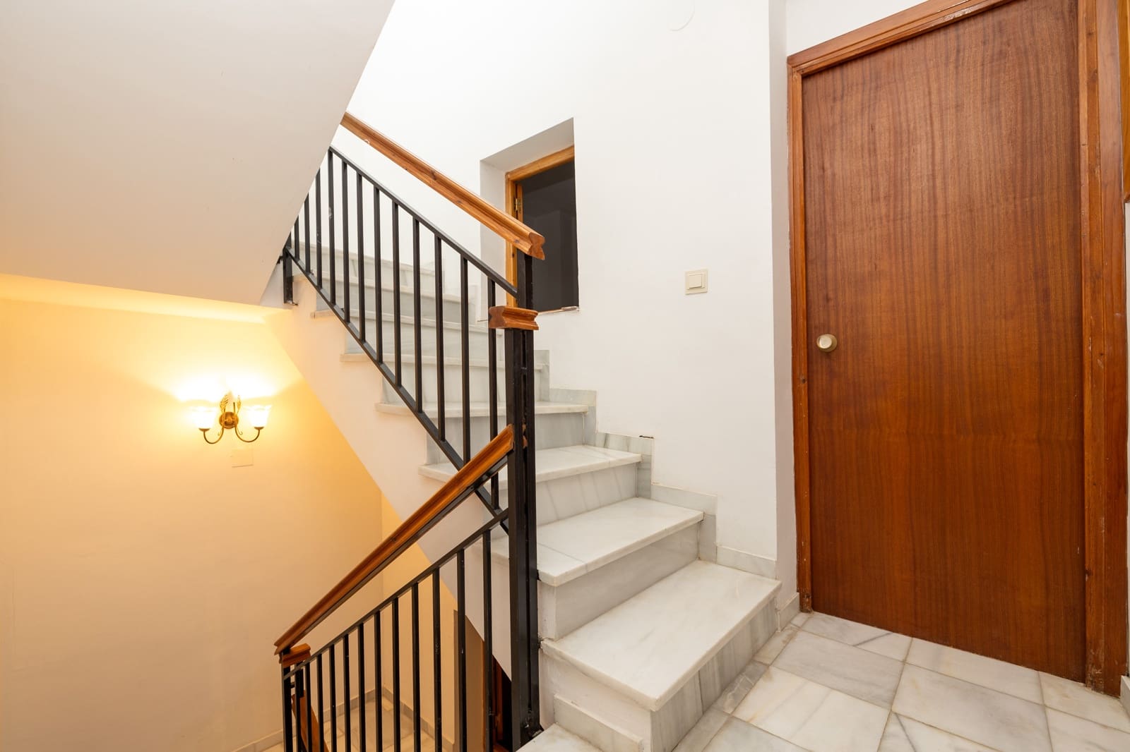 3 sypialnia Dom blizniak na sprzedaż w Lanjaron - 119 900 € (Ref: 8862589)