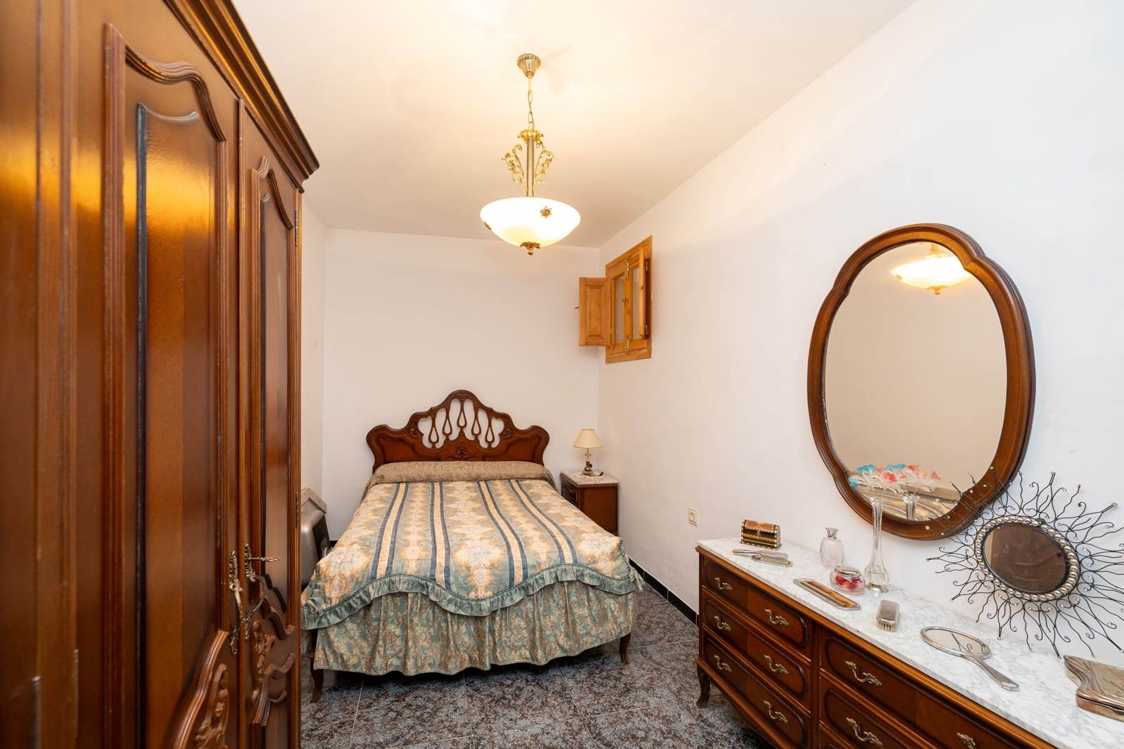 3 sypialnia Dom blizniak na sprzedaż w Lanjaron - 119 900 € (Ref: 8862589)